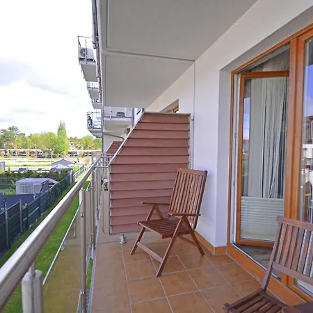 Bryza - Osiedle Debina - Centrum - Parking