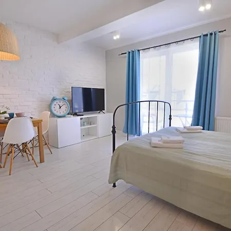 Bryza - Osiedle Debina - Centrum - Parking