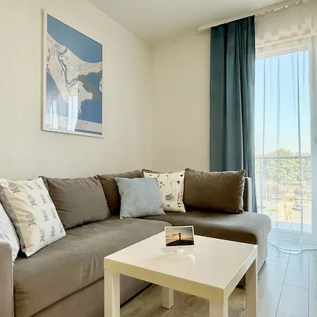 Bryza - Osiedle Debina - Centrum Appartement *