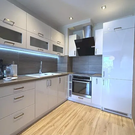 Bryza - Osiedle Debina - Centrum Appartement *