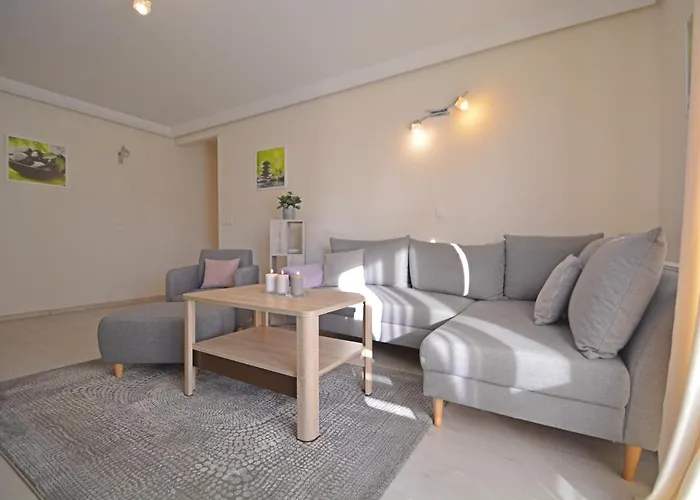 Bryza - Osiedle Debina - Centrum - Parking Świnoujście