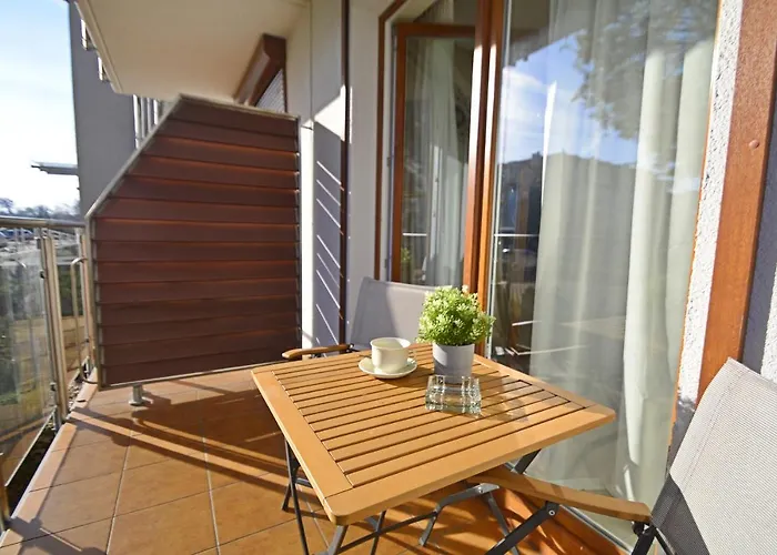 Lägenhet Bryza - Osiedle Debina - Centrum - Parking