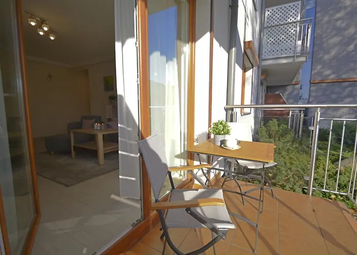 Bryza - Osiedle Debina - Centrum - Parking Świnoujście