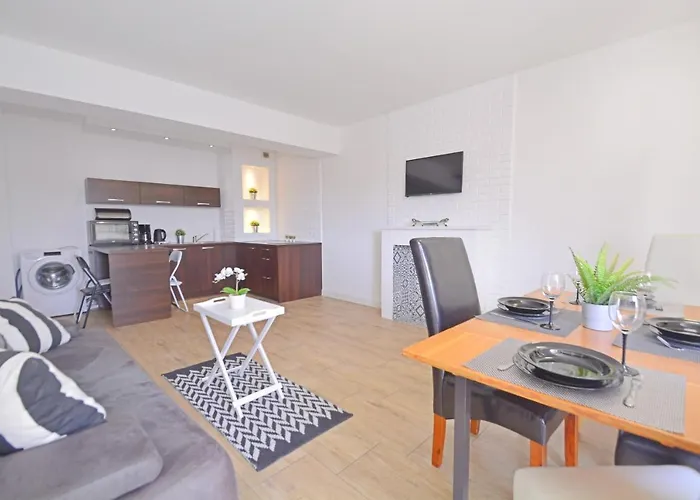 Bryza - Osiedle Debina - Centrum - Parking Lägenhet Świnoujście